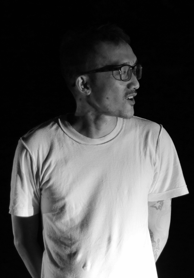 elkana krist web designer based in bali